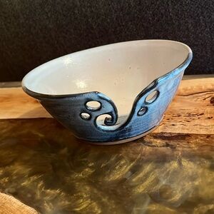 Hand Crafted Knitting Bowl signed Studio Pottery
